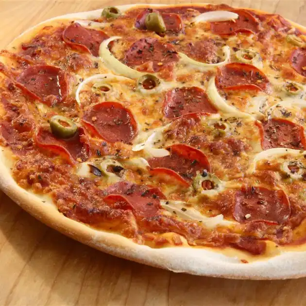 An image of thin pizza crust